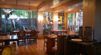 マニラ グルメ レストラン