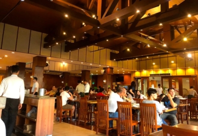 マニラ グルメ レストラン