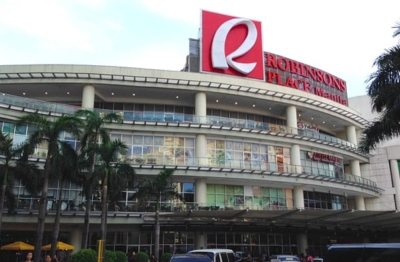 マニラ 観光 ロビンソンプレイス