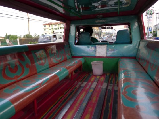 クラーク　空港