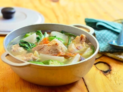 マニラ グルメ シニガン