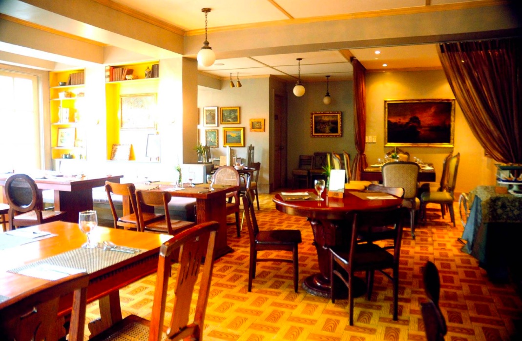 マニラ レストラン