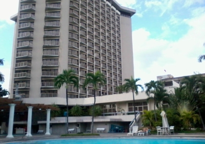 マニラ レストラン