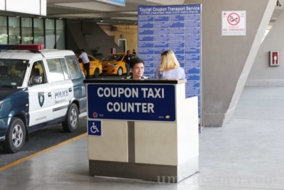 マニラ 空港 タクシー