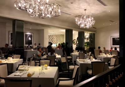 マニラ レストラン