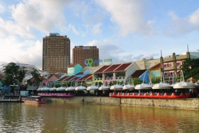 公共の場でやってはいけないこと