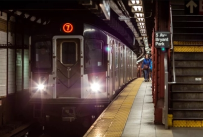 ニューヨーク　地下鉄