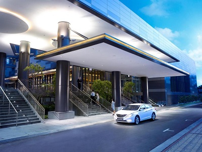 パークロイヤルオンビーチロードの外観